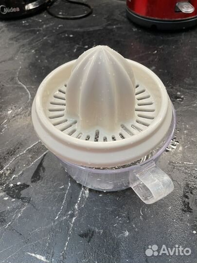 Ручная соковыжималка для цитрусовых