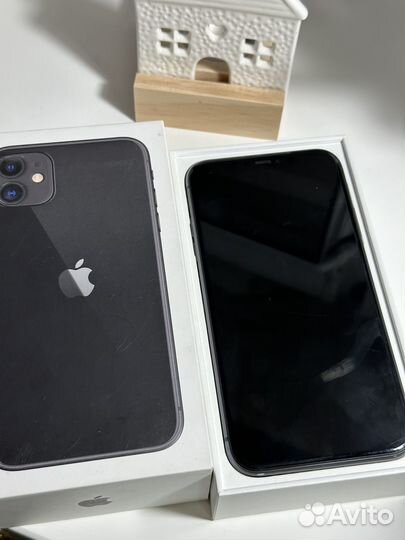 iPhone 11, 64 ГБ