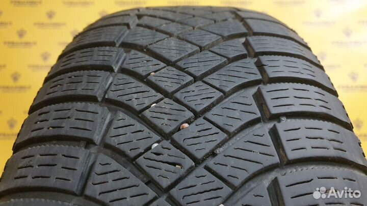 Pirelli Ice Zero FR 215/65 R16 102T