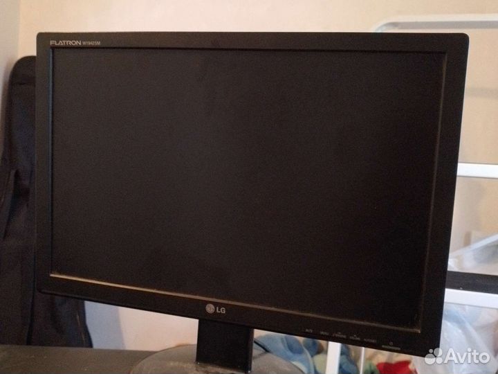 ЖК монитор LG flatron w1942sm