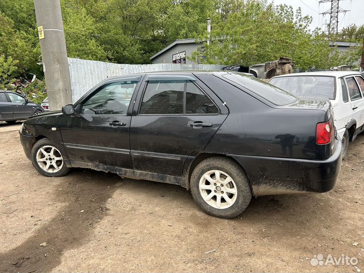 Разбор Чери Амулет А15 двс кпп двери капот