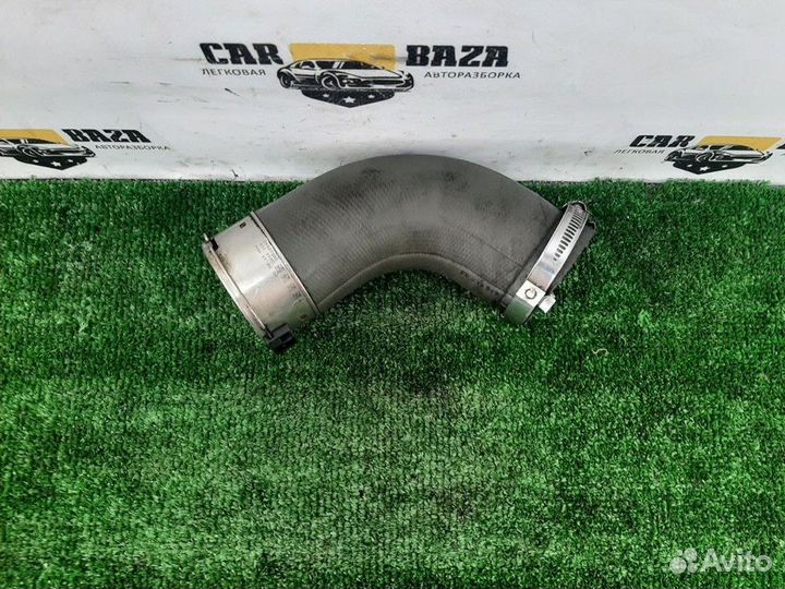 Патрубок интеркулера