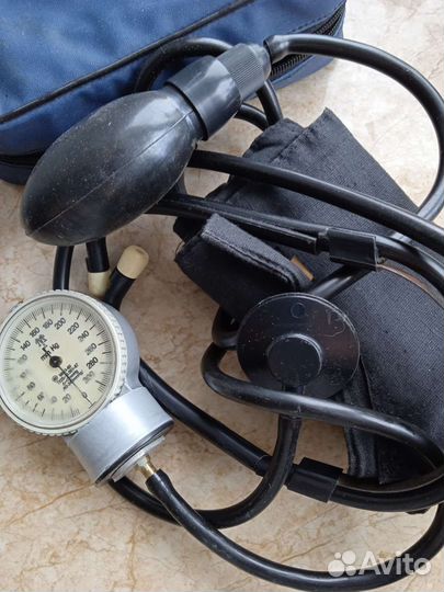Тонометр механический
