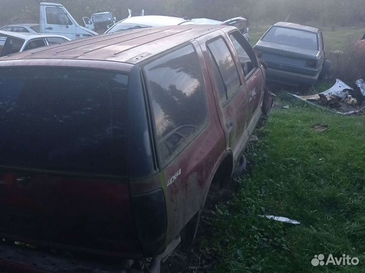 Двери Chevrolet blazer