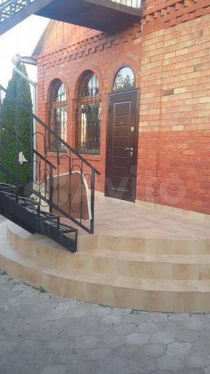 Дом 190 м² на участке 10 сот.