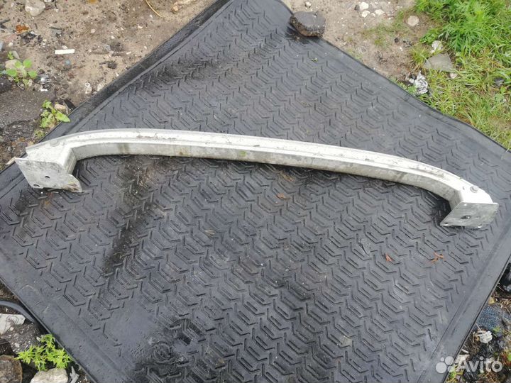 Усилитель бампера заднего Рено Меган 2