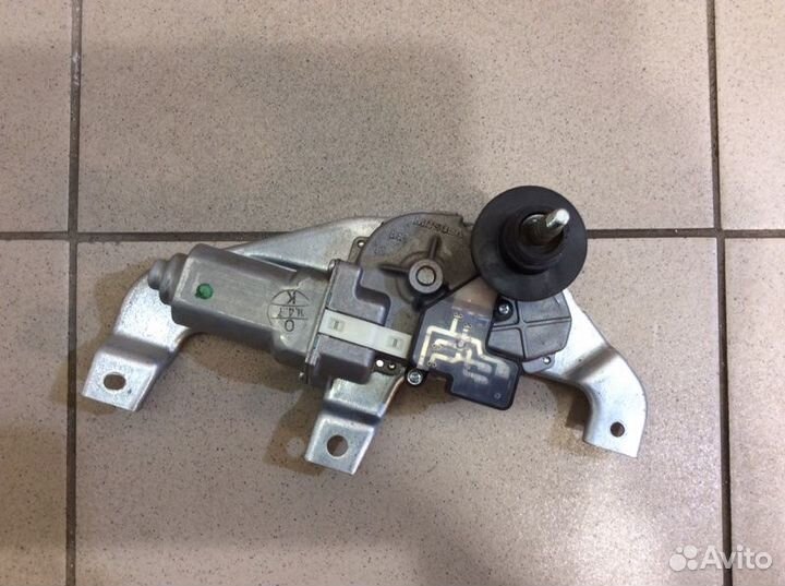 Моторчик стеклоочистителя задний Suzuki Sx4 M16A