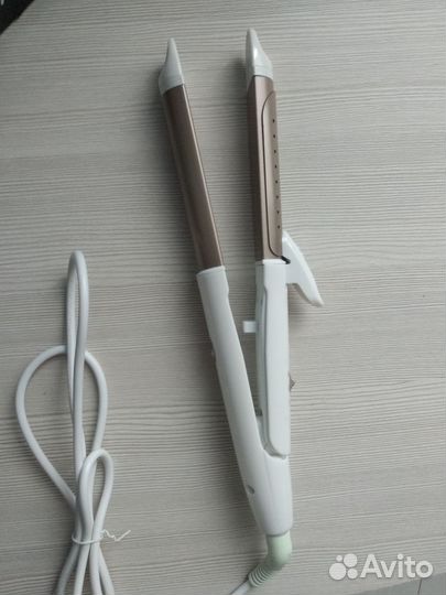 Выпрямитель для волос