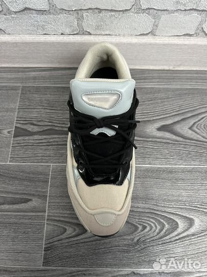 Raf simons ozweego 3 cream white