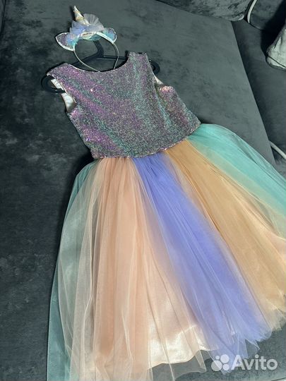 Нарядное платье 134 единорожка