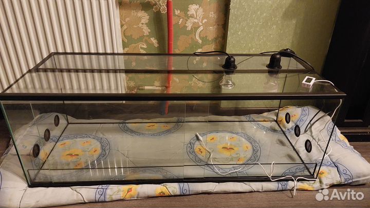 Продаю террариум для черепахи