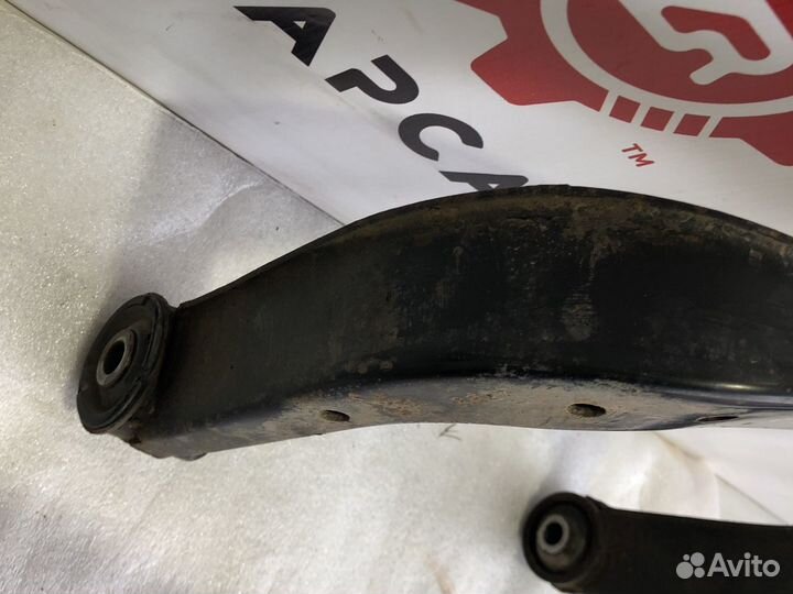 Nissan Patrol Y62 Рычаг передний