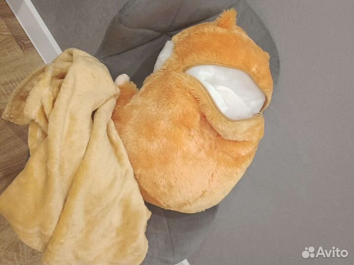 Мягкая игрушка с пледом