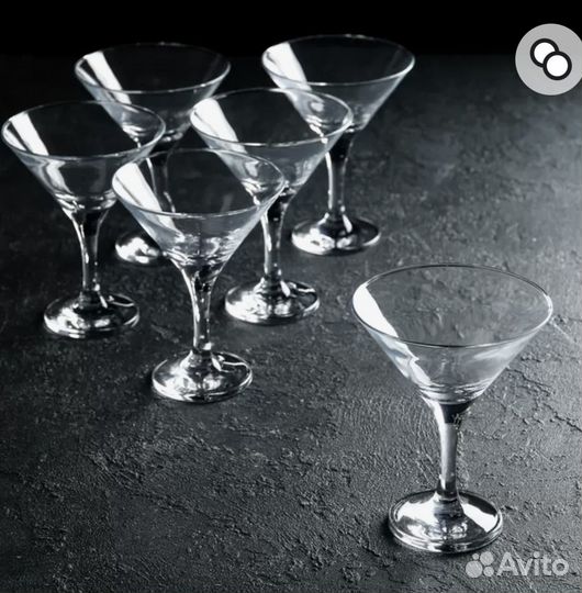 Бокалы под мартини