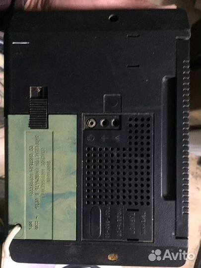 Продаю радиоприёмник Турист