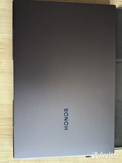 Продам Ноутбук Honor MagicBook 14 во Владивостоке