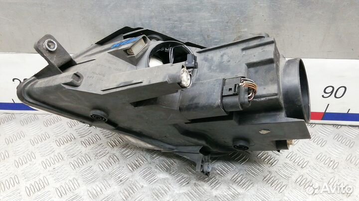 Фара Volkswagen Passat 6 (2005-2012)