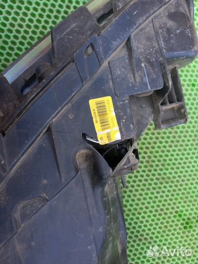 Фара правая Hyundai Solaris 2