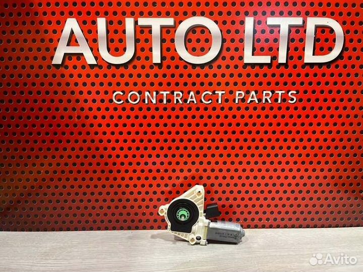 Моторчик стеклоподъемника передний левый