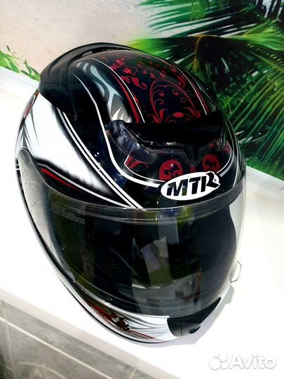 Мотоциклетный шлем MTR