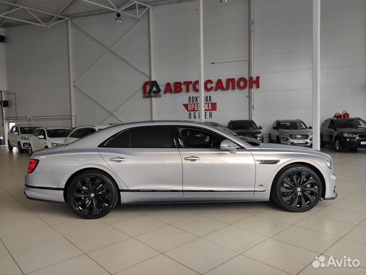 Bentley Flying Spur 4.0 AMT, 2021, 12 000 км
