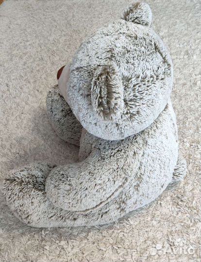 Плюшевый медведь