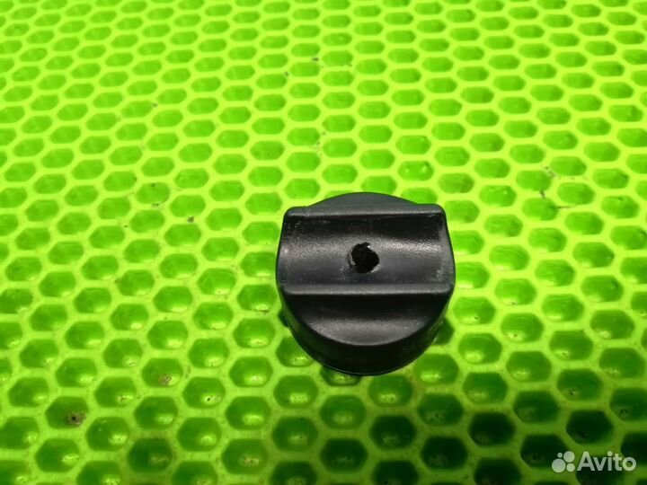 Накладка трещетки капюшона N 350 для коляски