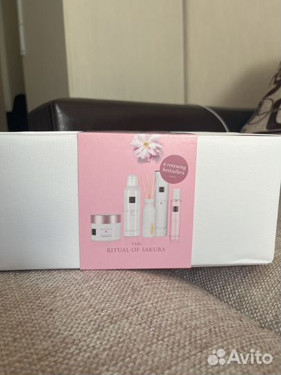 Подарочный набор Rituals of Sakura L