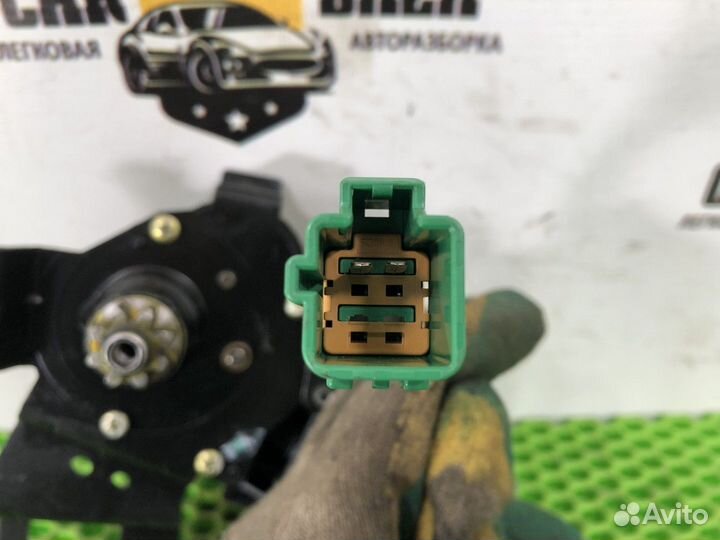 Моторчик регулировки сиденья левый L