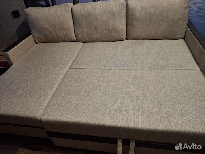 Угловой диван бу