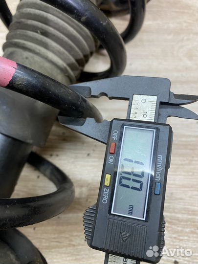 Комплект передних стоек Renault Logan 1 ST236