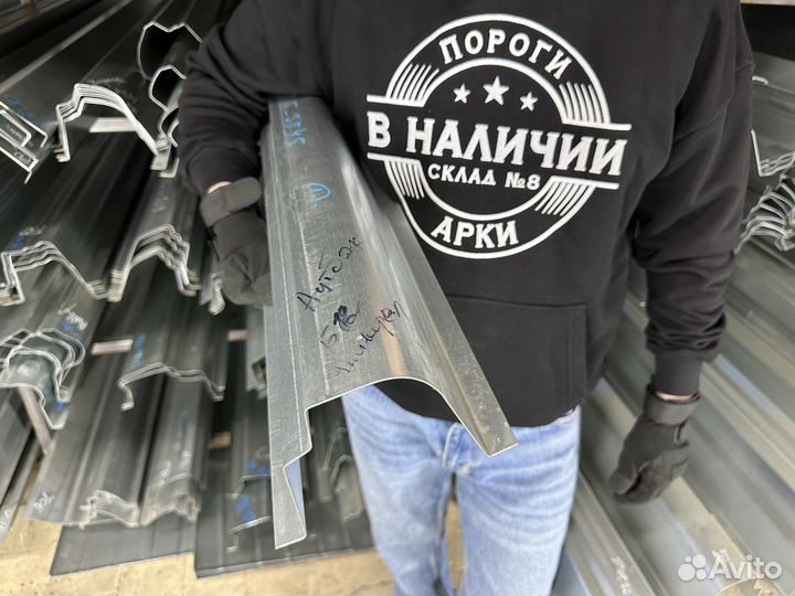 Кузовной левый Порог Subaru Outback 4 B12