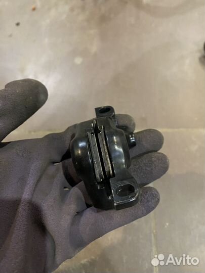 Калипер гидравлический shimano MT200