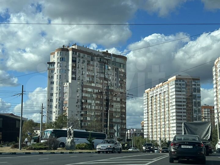 Машиноместо, 20 м²