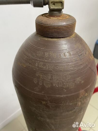 Гелий марки Б на обмен в Тюмени