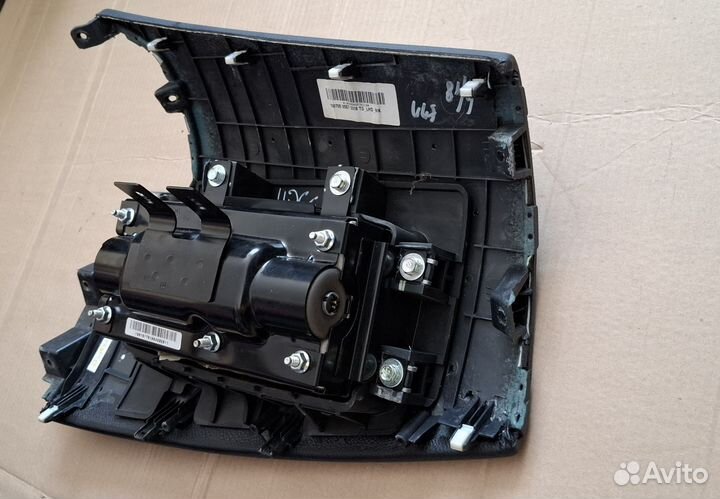 Накладка торпедо с airbag Kia Cerato 2