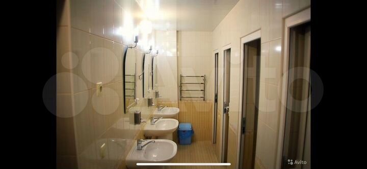 Гостиница, 600 м²