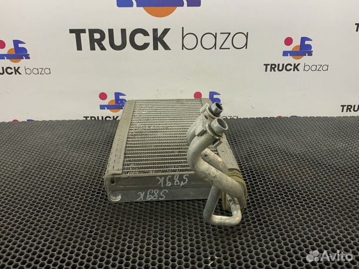 1772726 Радиатор кондиционера салона