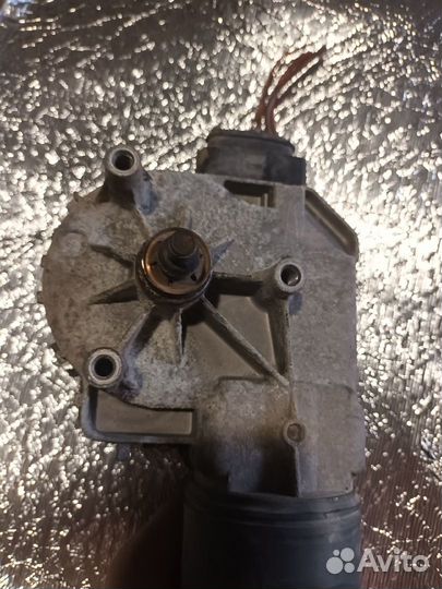 Моторчик дворников передний Touareg / Cayenne