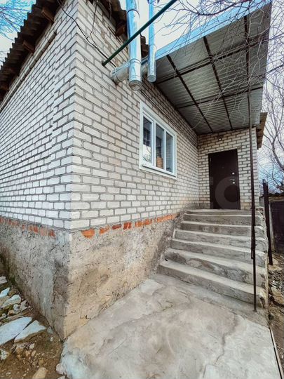 Дом 99 м² на участке 4 сот.