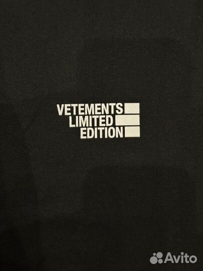 Футболка Vetements. Оригинал