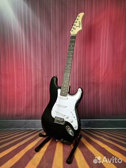 Прокат чёрной электрогитары Стратокастер