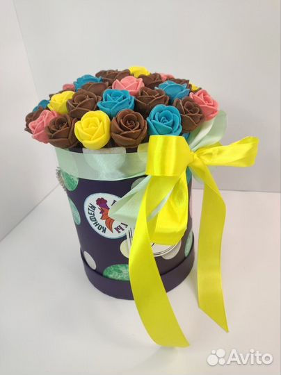 Шоколадные Розы - 37 шт в Шляпной Коробке