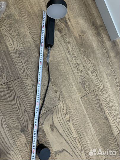 Черный светодионный настенный светильник (бра)