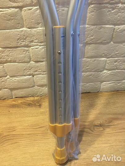 Костыли подмышечные