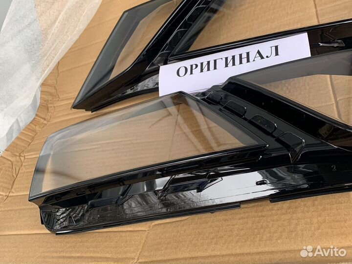 Стекло фары Шкода Октавия А7