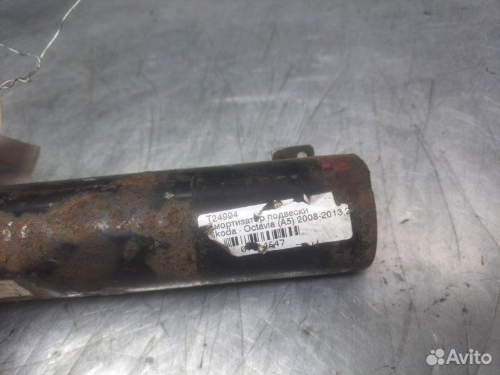 Амортизатор передний Skoda Octavia (A5 1Z)