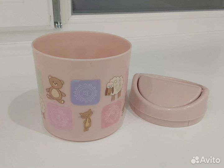 Мини мусорка + подарочек