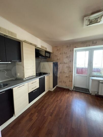 1-к. квартира, 49 м², 4/4 эт.