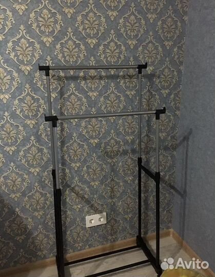 Вешалка напольная новая